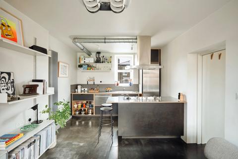 1 bedroom apartment for sale, Mapledene Estate, London E8