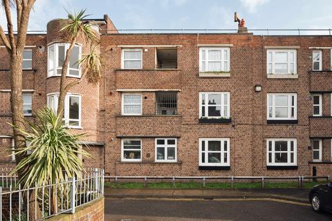 1 bedroom apartment for sale, Mapledene Estate, London E8