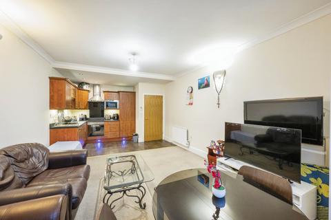 2 bedroom flat for sale, Thorne Road, Doncaster, South Yorkshire, DN1