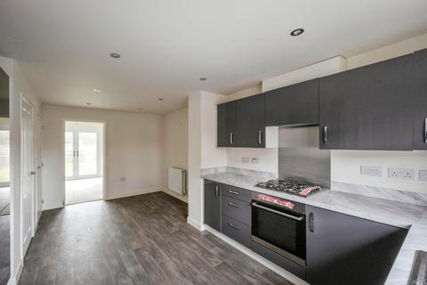 3 bedroom semi-detached house for sale, Blossom Crescent, Balby, Doncaster, South Yorkshire, DN4