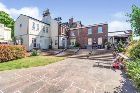undefined, Regent Square, Doncaster, South Yorkshire, DN1