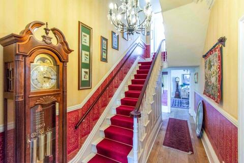 undefined, Regent Square, Doncaster, South Yorkshire, DN1