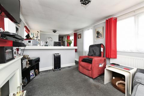 2 bedroom bungalow for sale, Orchard View, Lower Dunton Road, Dunton, Brentwood, CM13