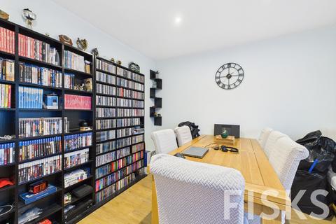 4 bedroom detached house for sale, Whiteways, Canvey Island, SS8