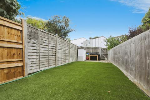 undefined, Daltons Fen, Pitsea, Basildon, Essex, SS13