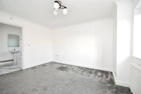 2 bedroom flat for sale, Clayburn Circle, Basildon, Essex, SS14