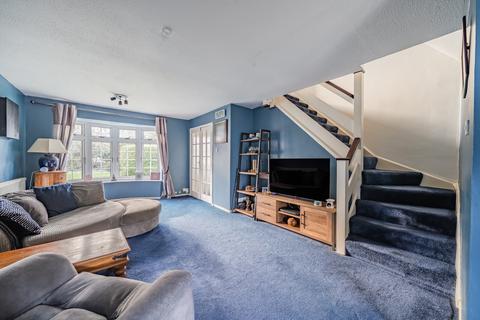 3 bedroom terraced house for sale, Fairlawns, Lower Sunbury, TW16