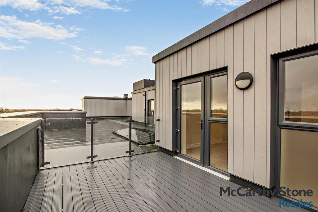 8676929-exterior04-800.jpg