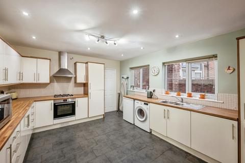 3 bedroom semi-detached house for sale, Church Street, DONCASTER, South Yorkshire, DN9