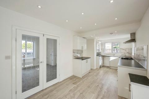 undefined, The Crescent, Armthorpe, Doncaster, South Yorkshire, DN3