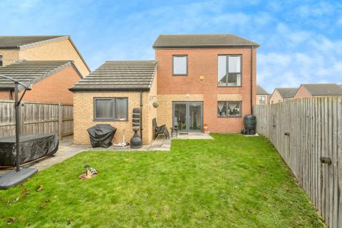 3 bedroom detached house for sale, Winscar Road, Doncaster, South Yorkshire, DN4