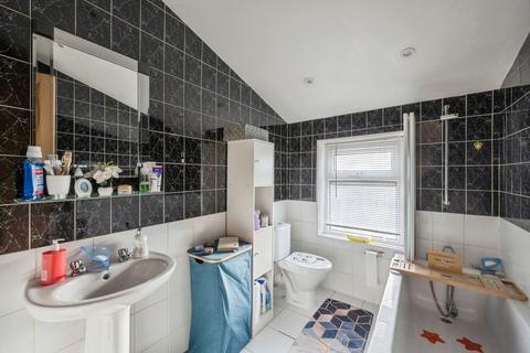 undefined, Prospect Place, Doncaster, South Yorkshire, DN1