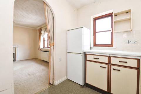 2 bedroom flat for sale, Baddow Road, Chelmsford, Essex, CM2