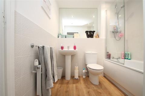 1 bedroom flat for sale, Wharf Road, Chelmsford, Essex, CM2
