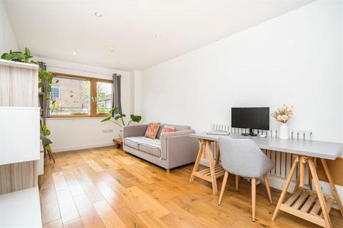 undefined, Kingsland Road, London E2