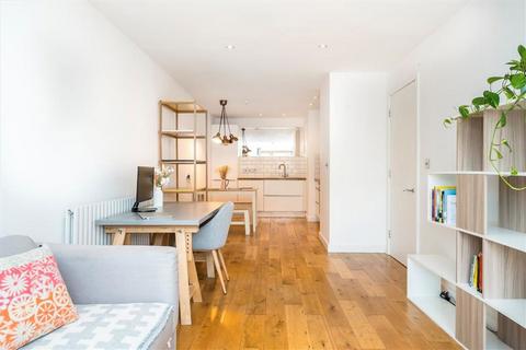 undefined, Kingsland Road, London E2