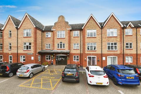 1 bedroom flat for sale, Godfreys Mews, Chelmsford, Essex, CM2