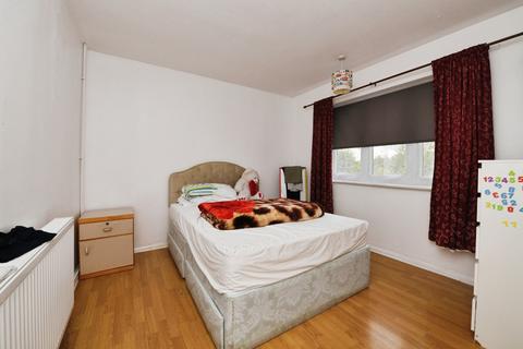 undefined, Canberra Close, Chelmsford, Essex, CM1