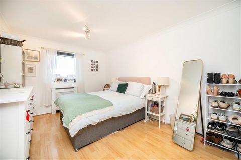 1 bedroom flat to rent, Jardine Road, London E1W