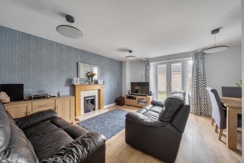 3 bedroom end of terrace house for sale, White Eagle Road, Haydon End, Swindon, SN25