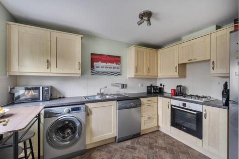 3 bedroom end of terrace house for sale, White Eagle Road, Haydon End, Swindon, SN25