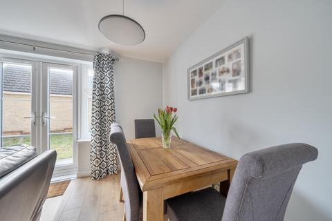 3 bedroom end of terrace house for sale, White Eagle Road, Haydon End, Swindon, SN25