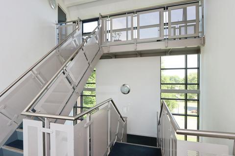 2 bedroom flat for sale, Park Grange Mount, Sheffield, South Yorkshire, S2