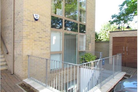 2 bedroom flat for sale, Parkside, Cambridge, Cambridgeshire, CB1