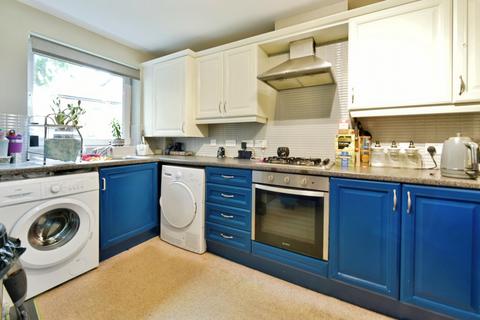 3 bedroom semi-detached house for sale, Beeches Hollow, Sheffield, South Yorkshire, S2