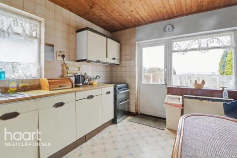 undefined, Wells Avenue, Southend-On-Sea