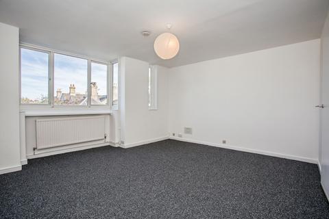 undefined, Chesterton Road, Cambridge, Cambridgeshire, CB4