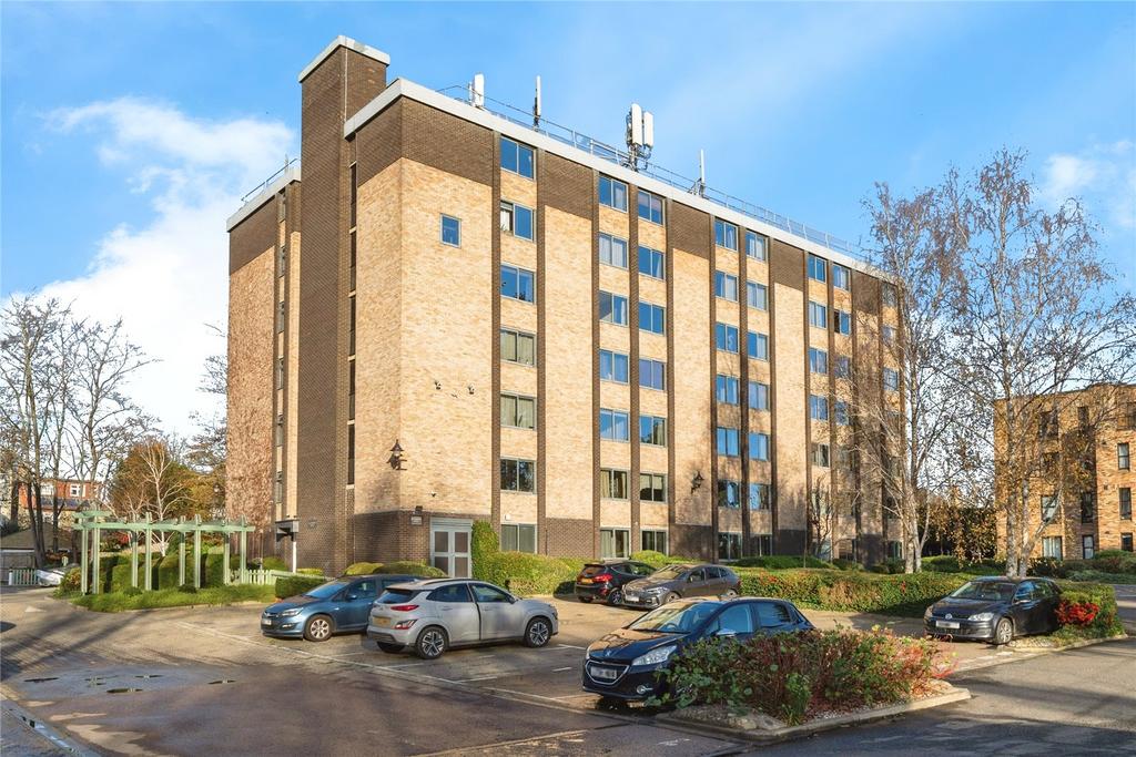Manhattan Drive, Cambridge, Cambridgeshire, CB4, Cambridgeshire