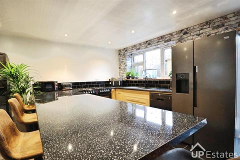 undefined, Woodbank, Burbage, Hinckley