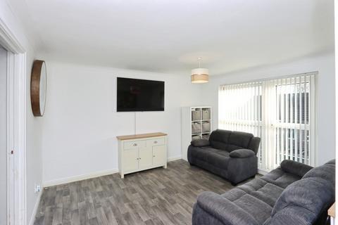 1 bedroom flat for sale, Woodhouse Gardens, Sheffield, South Yorkshire, S13