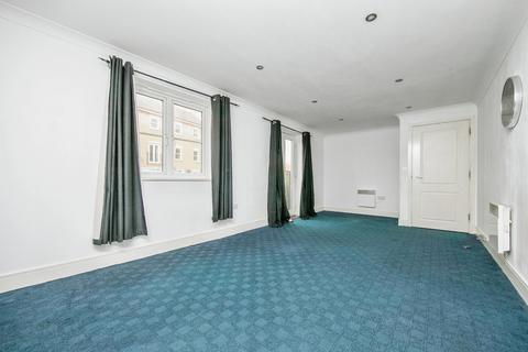 2 bedroom flat for sale, Tufnell Way, Colchester, Essex, CO4