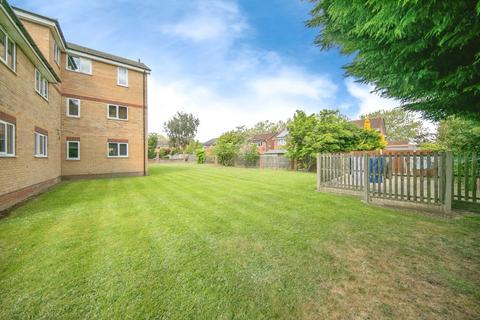 2 bedroom flat for sale, Dorchester End, Colchester, Essex, CO2