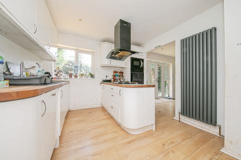 3 bedroom bungalow for sale, St. Johns Road, Colchester, Essex, CO4