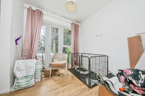 3 bedroom bungalow for sale, St. Johns Road, Colchester, Essex, CO4