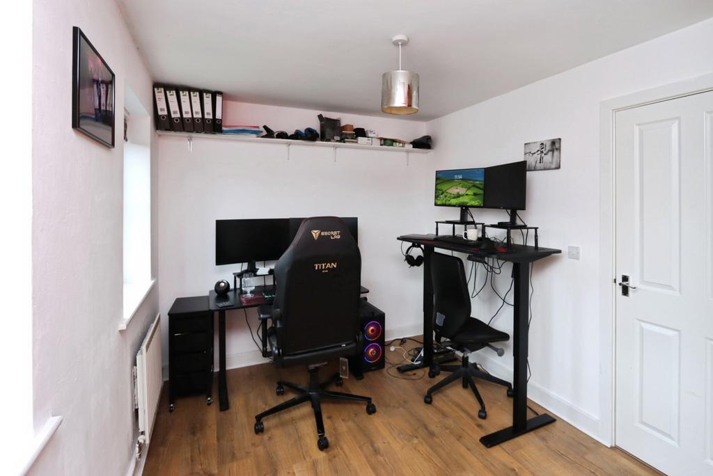 Pbox-IMG.jpg