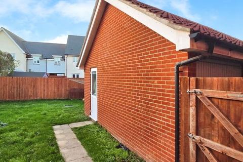 4 bedroom terraced house for sale, Glebe Road, Colchester, Essex, CO2