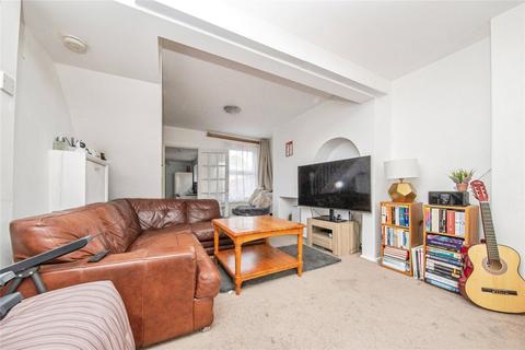 2 bedroom end of terrace house for sale, Kendall Road, Colchester, Essex, CO1
