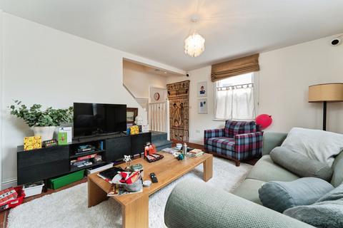 4 bedroom semi-detached house for sale, Annesdale, Ely, Cambridgeshire, CB7