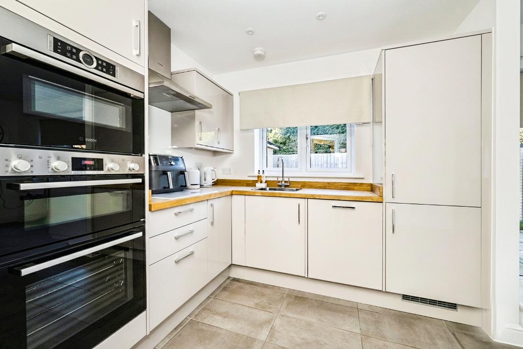 Pbox-IMG.jpg