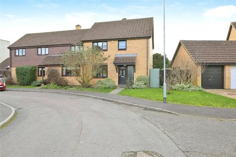 Semi-detached house - Lingrey Court, Trumpington, Cambridge, Cambridgeshire, CB2