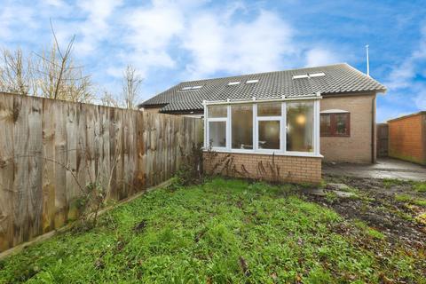 2 bedroom bungalow for sale, Abberley Wood, Great Shelford, Cambridge, Cambridgeshire, CB22