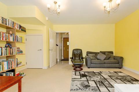 2 bedroom semi-detached house for sale, Abberley Wood, Great Shelford, Cambridge, Cambridgeshire, CB22