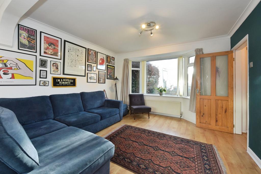 Pbox-IMG.jpg