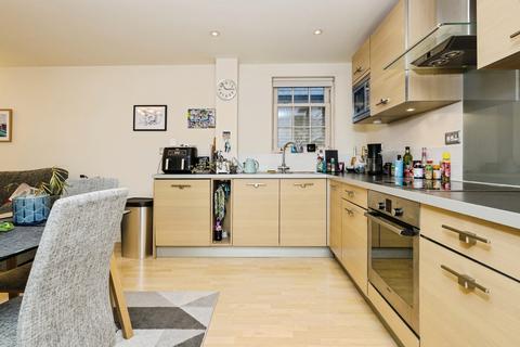 2 bedroom flat for sale, Cambridge Road, CAMBRIDGE, Cambridgeshire, CB22