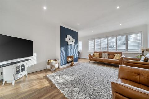 3 bedroom detached bungalow for sale, Ruislip Gardens, Aldwick