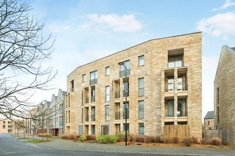 Osprey Drive, Trumpington, Cambridge, Cambridgeshire, CB2